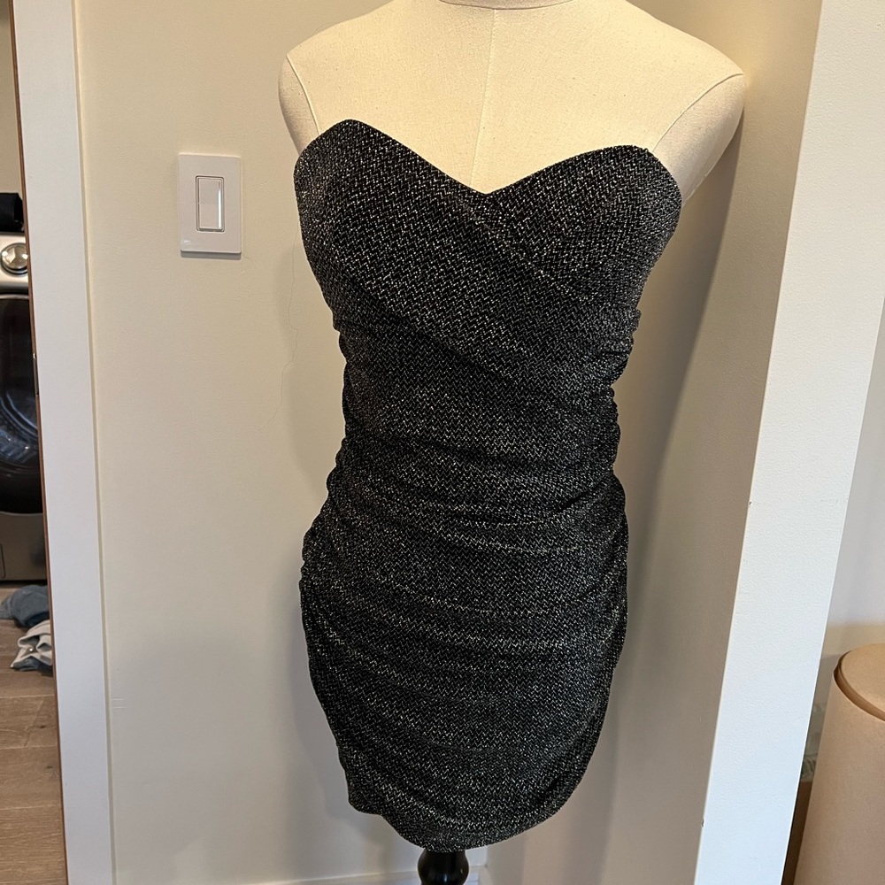 Allen Schwartz Prive cocktail dress